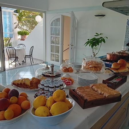 La Pergola Del Torchio Bed and Breakfast Ischia Eksteriør billede