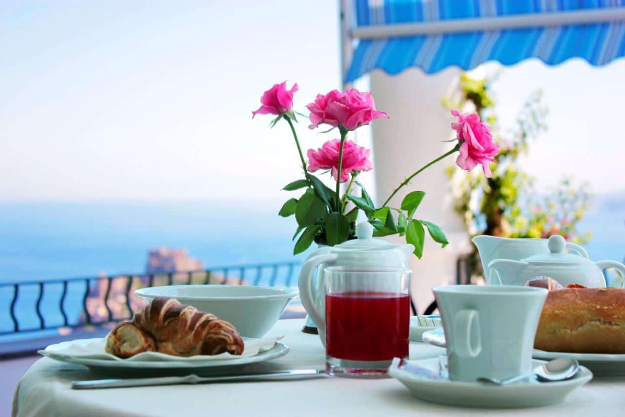 La Pergola Del Torchio Bed and Breakfast Ischia Eksteriør billede